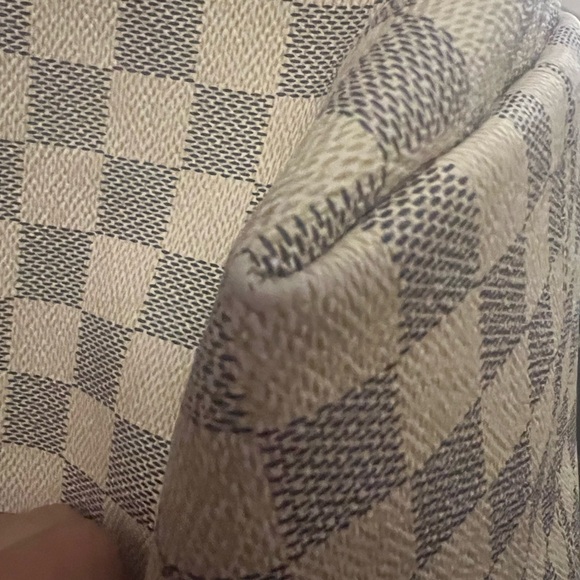 Louis Vuitton Lena MM Demier Azur - Picture 13 of 16